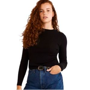 MADEWELL Hollyridge Ribbed Button-Shoulder Sweater